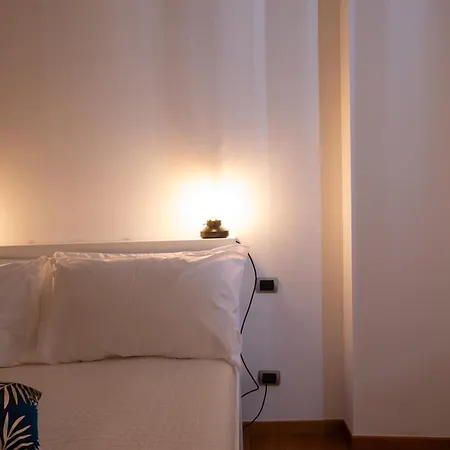 Amas Loft Principe Amedeo Барі